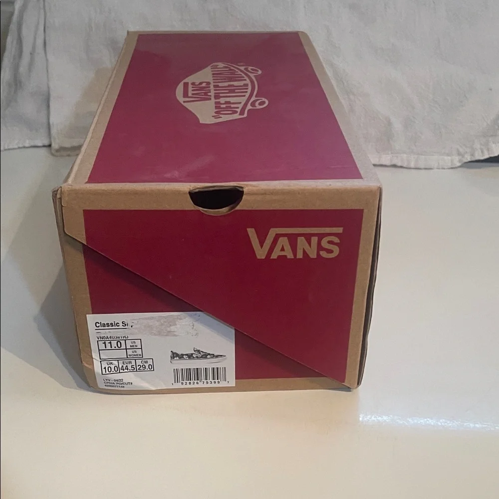 Vans Black and Blue Skull Print Slip-On Shoes - Picture 6 of 7